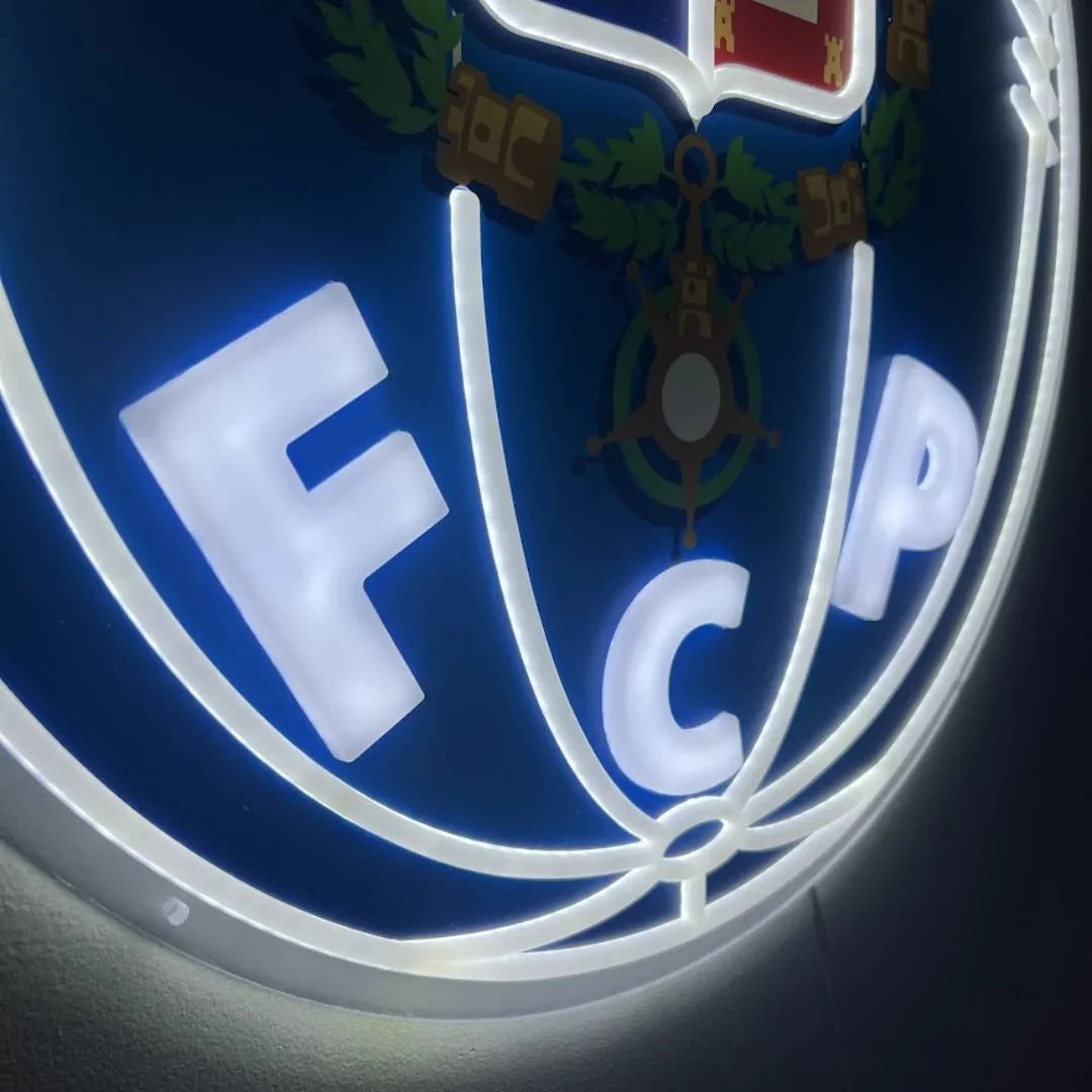 FC Porto Club Emblem LED Neon Sign – 3D Letters & Seamless Faux Neon